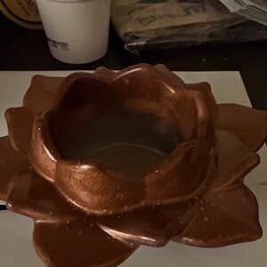 Rustic Brown Lotus Candle Holder